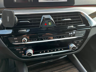 BMW 5 Series foto 13