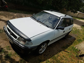 Opel Astra foto 3