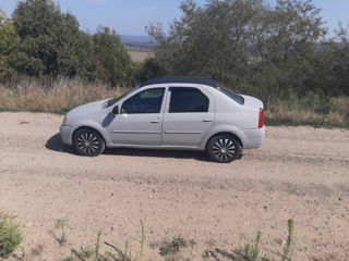 Dacia Logan foto 4