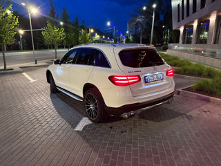 Mercedes GLC foto 3