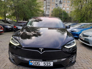 Tesla Model X foto 12