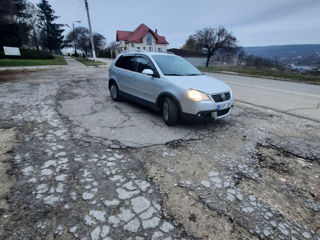 Volkswagen Polo foto 7