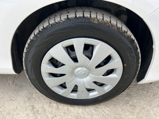 Toyota Yaris foto 7
