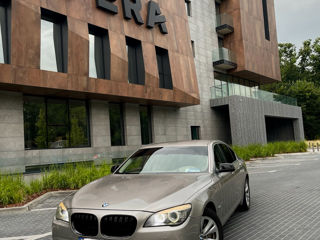 BMW 7 Series foto 2