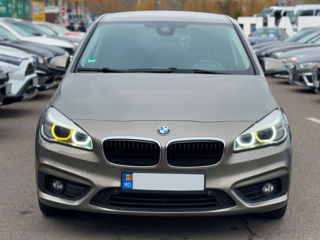 BMW 2 Series foto 3