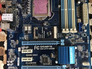 socket 1155 Gigabyte GA-Z77-DS3H foto 1