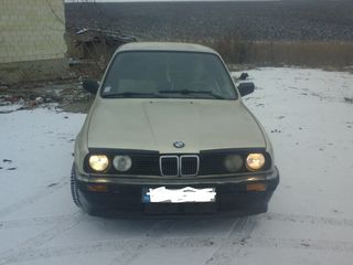 BMW 3 Series foto 1