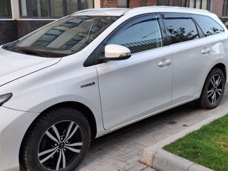 Toyota Auris foto 6