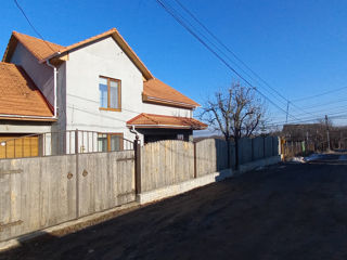 Casa in 2 niveluri! Dumbrava,str.Mihai Eminescu . foto 6