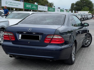 Mercedes CLK-Class foto 3