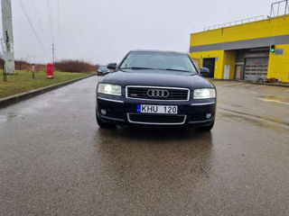 Audi A8 D3