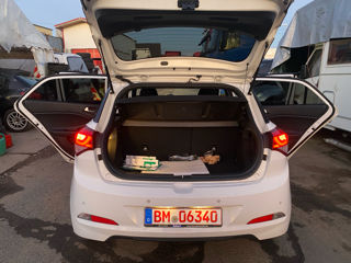 Hyundai i20 foto 7