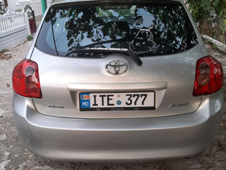 Toyota Auris foto 4