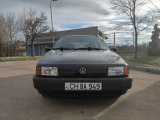 Volkswagen Passat foto 4