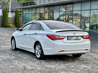 Hyundai Sonata foto 3