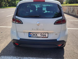 Renault Scenic foto 9