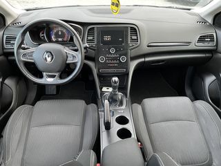 Renault Megane foto 14