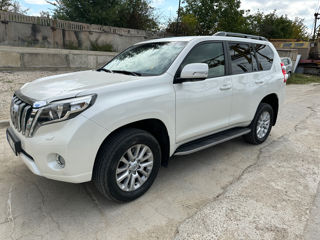 Toyota Land Cruiser Prado foto 3