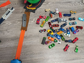 Наша коллекция Hot Wheels 6 больших наборов!!! 40 машинок hot weels! foto 4