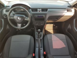 Skoda Rapid foto 11