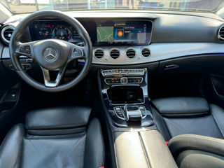 Mercedes E-Class foto 10