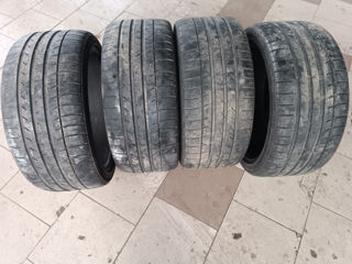 225/35ZR17--4шт.(Kumho)