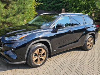 Toyota Highlander foto 1