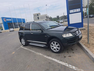 Volkswagen Touareg foto 3