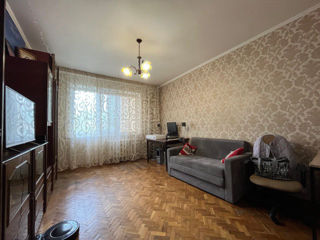 Apartament cu 2 camere, 60 m², Botanica, Chișinău foto 3