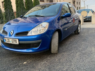 Renault Clio foto 5