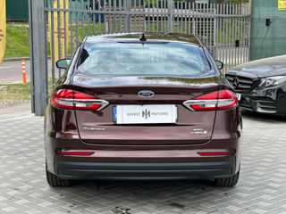 Ford Fusion фото 5