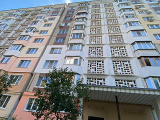 Apartament cu 3 camere, 73 m², Buiucani, Chișinău foto 10