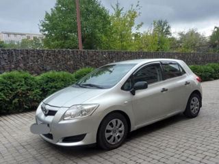 Toyota Auris foto 2