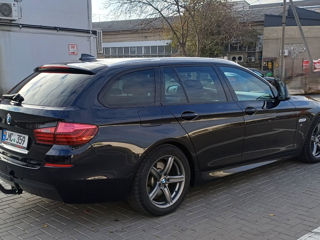 BMW 5 Series foto 2