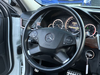 Mercedes E-Class foto 9