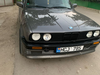 BMW 3 Series foto 10