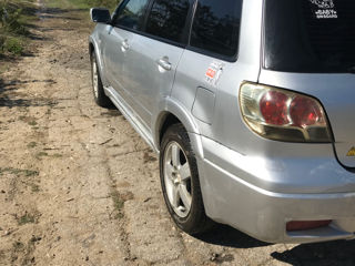 Mitsubishi Outlander foto 3