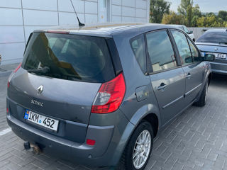 Renault Scenic foto 2