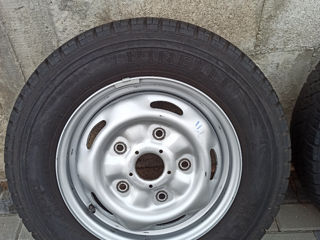 Ford Transit Pirelli 195/70/15 C. foto 3