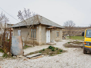 Se vinde casa in Costiujeni