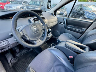 Renault Grand Scenic foto 7