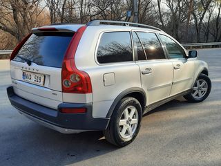 Volvo XC90 foto 4