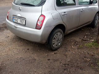 Nissan Micra foto 3