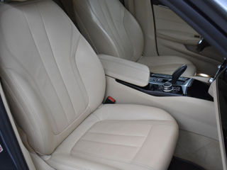 BMW 5 Series foto 7