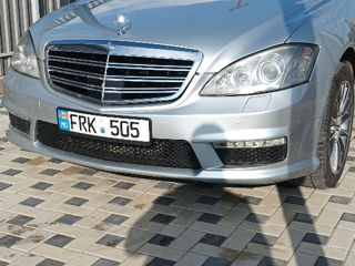 Mercedes S-Class