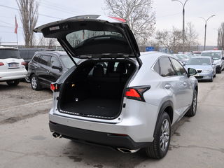 Lexus NX Series foto 6