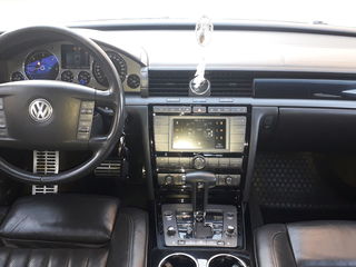 Volkswagen Phaeton foto 4