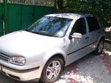 Volkswagen Golf foto 1