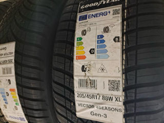 205/45 R17 Goodyear Vector 4Seasons foto 2