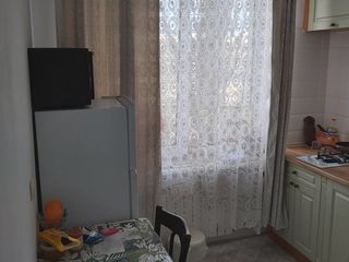 Apartament cu 2 camere, 50 m², Centru, Chișinău foto 4